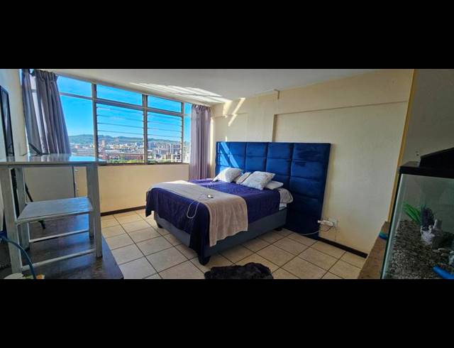 2 BEDROOM APARTMENT FOR SALE IN SUNNYSIDE